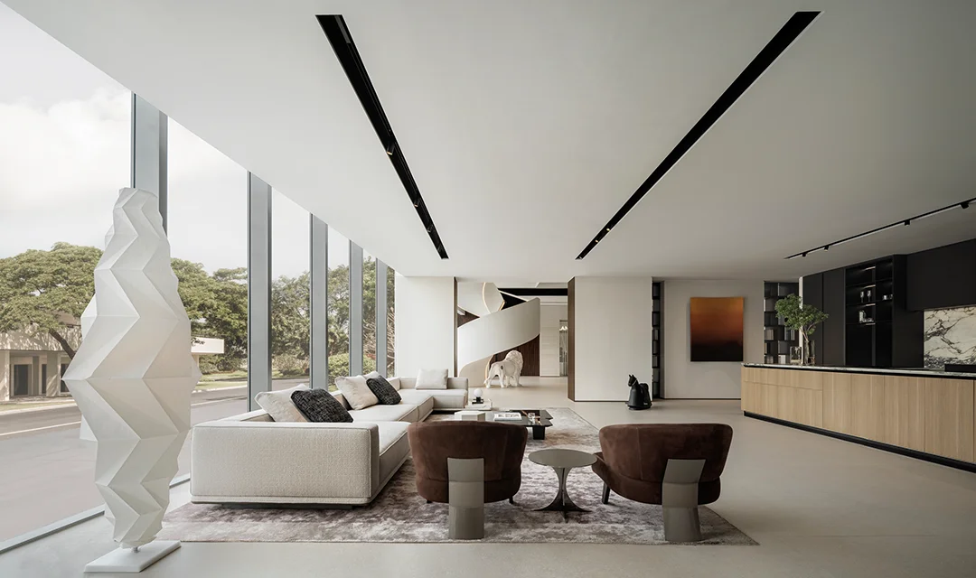 Plain Homeland Slider Nine Item 5