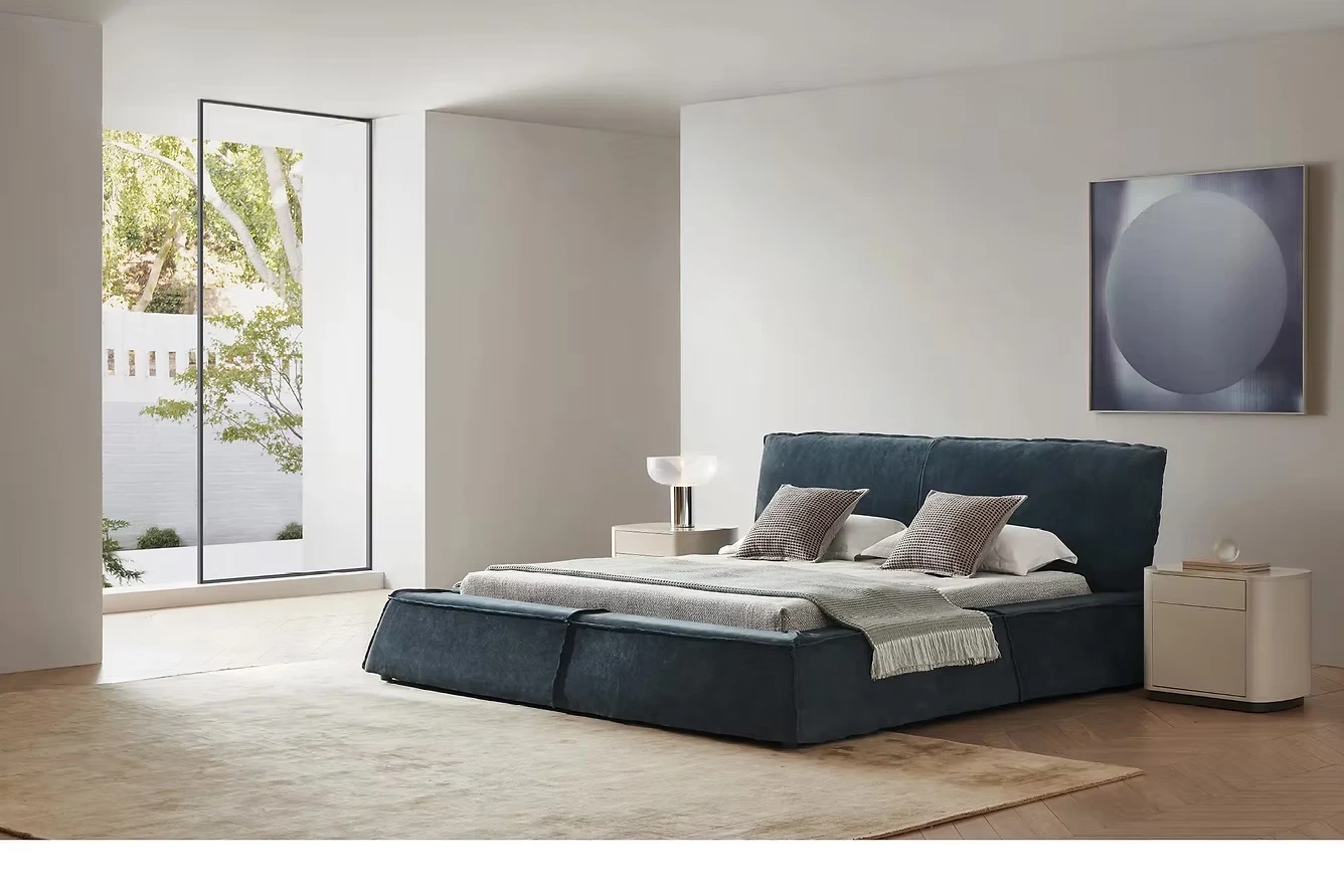 Plain Homeland Slider Three Item 1