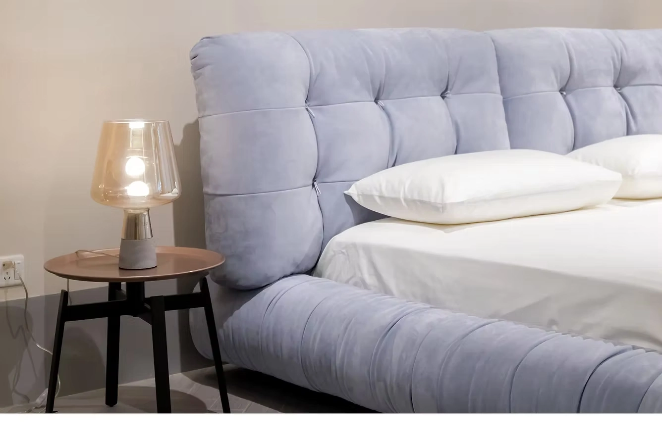 Plain Homeland Slider Three Item 2