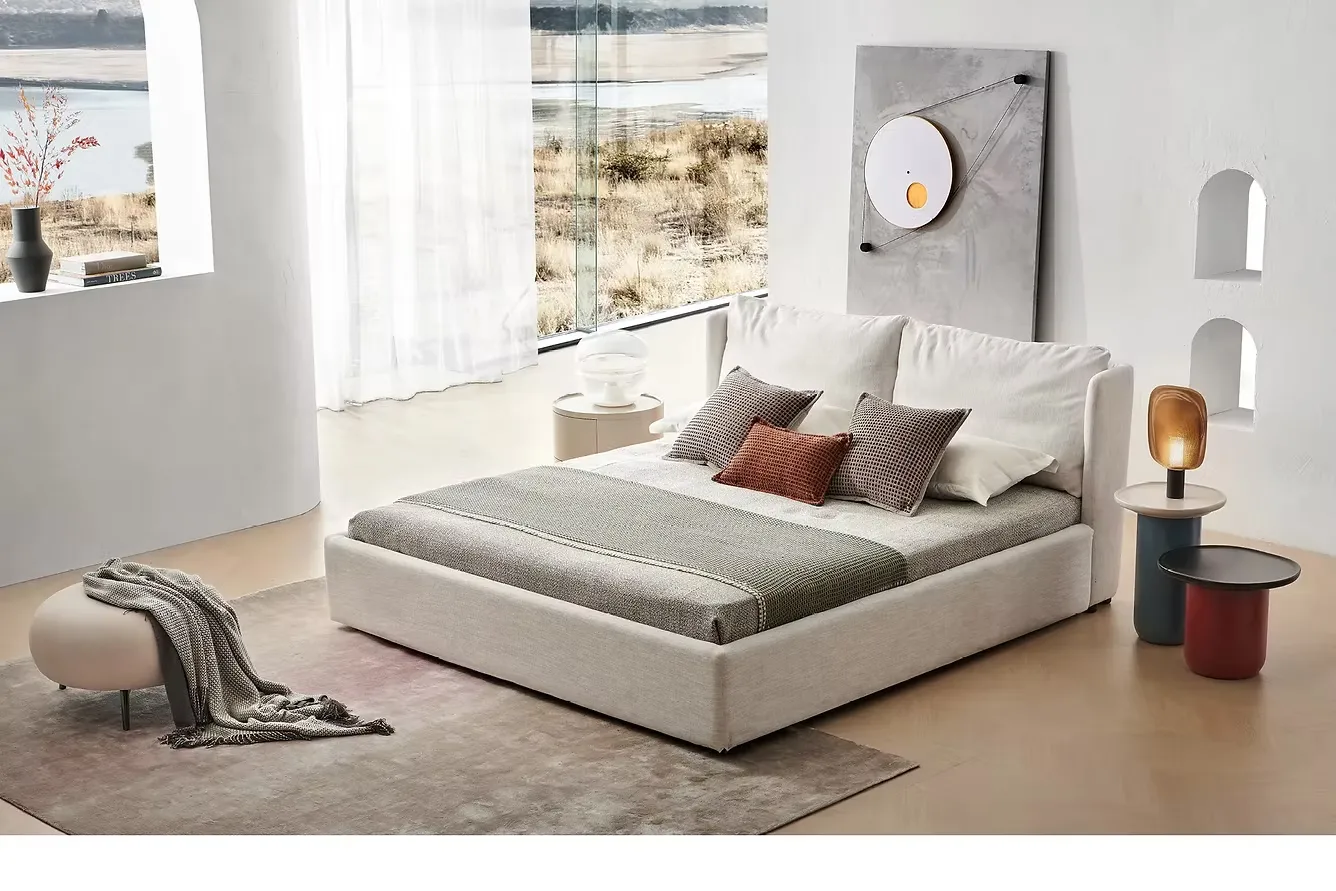 Plain Homeland Slider Three Item 2