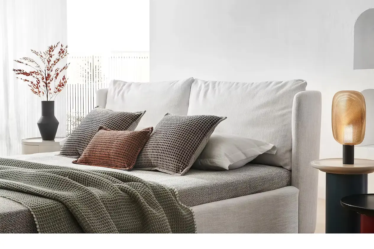 Plain Homeland Slider Three Item 3