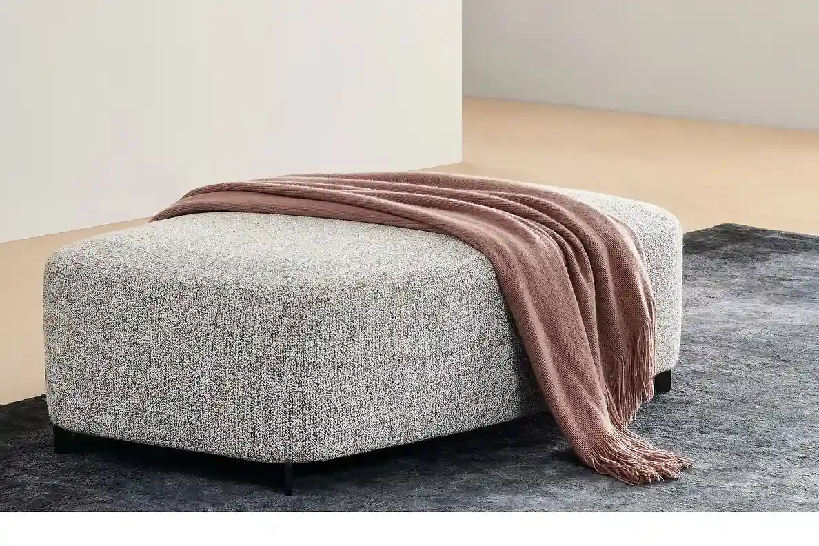 Ghế đôn bọc vải vóc êm ái, thoáng mát – SHERRY