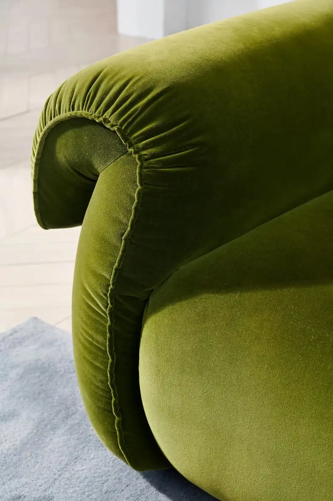 Plain Homeland Slider Three Item 2