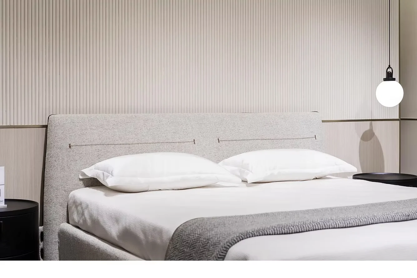 Plain Homeland Slider Three Item 3