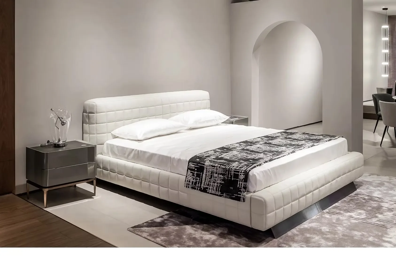 Giường bọc da thật tinh tế, sang trọng – TWIGGY