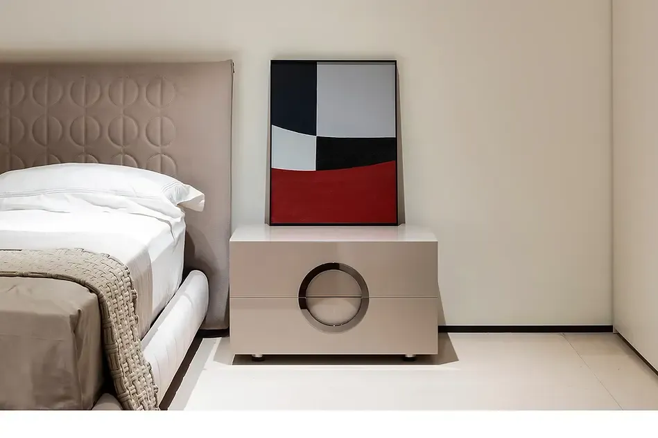 Plain Homeland Slider Three Item 2