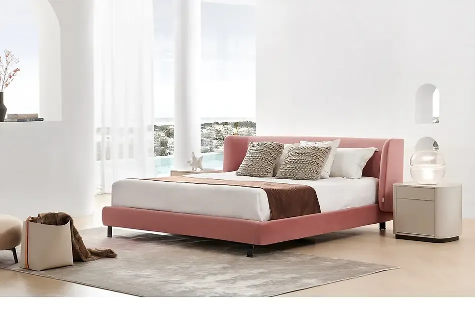 Plain Homeland Slider Three Item 1