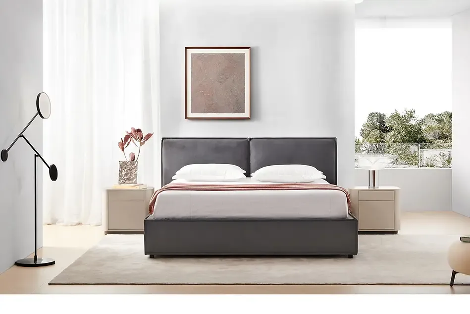 Plain Homeland Slider Three Item 3