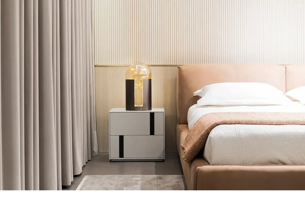 Plain Homeland Slider Three Item 1