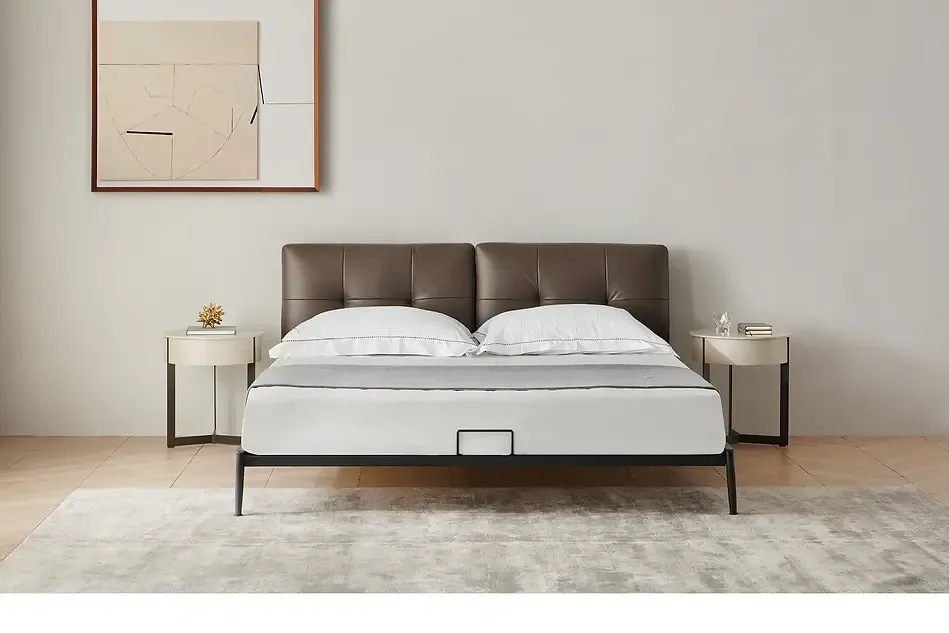 Plain Homeland Slider Three Item 1