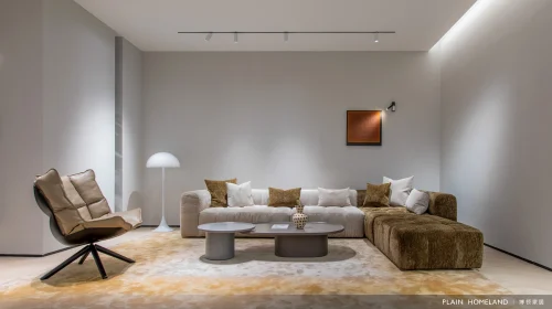 Plain Homeland Slider Nine Item 1