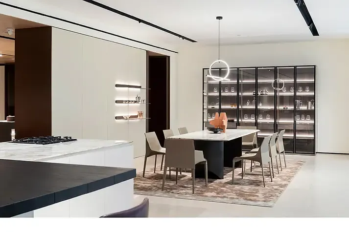 Plain Homeland Slider Three Item 2