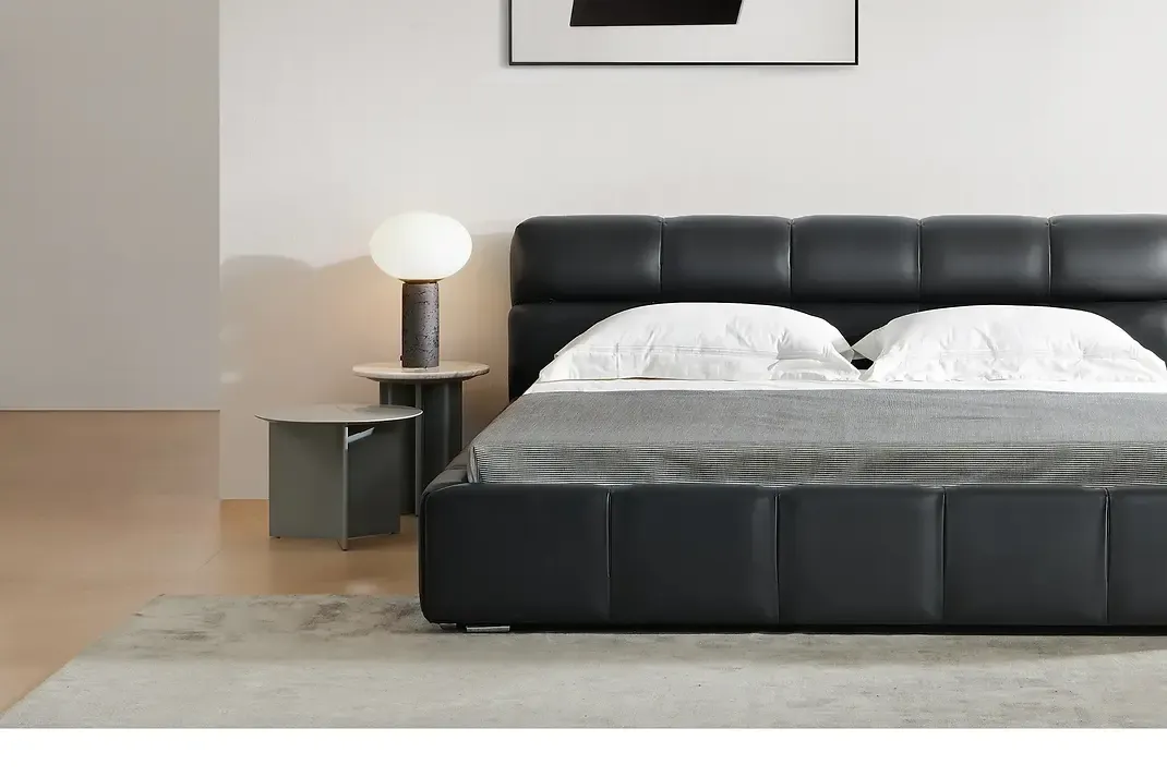 Plain Homeland Slider Three Item 2