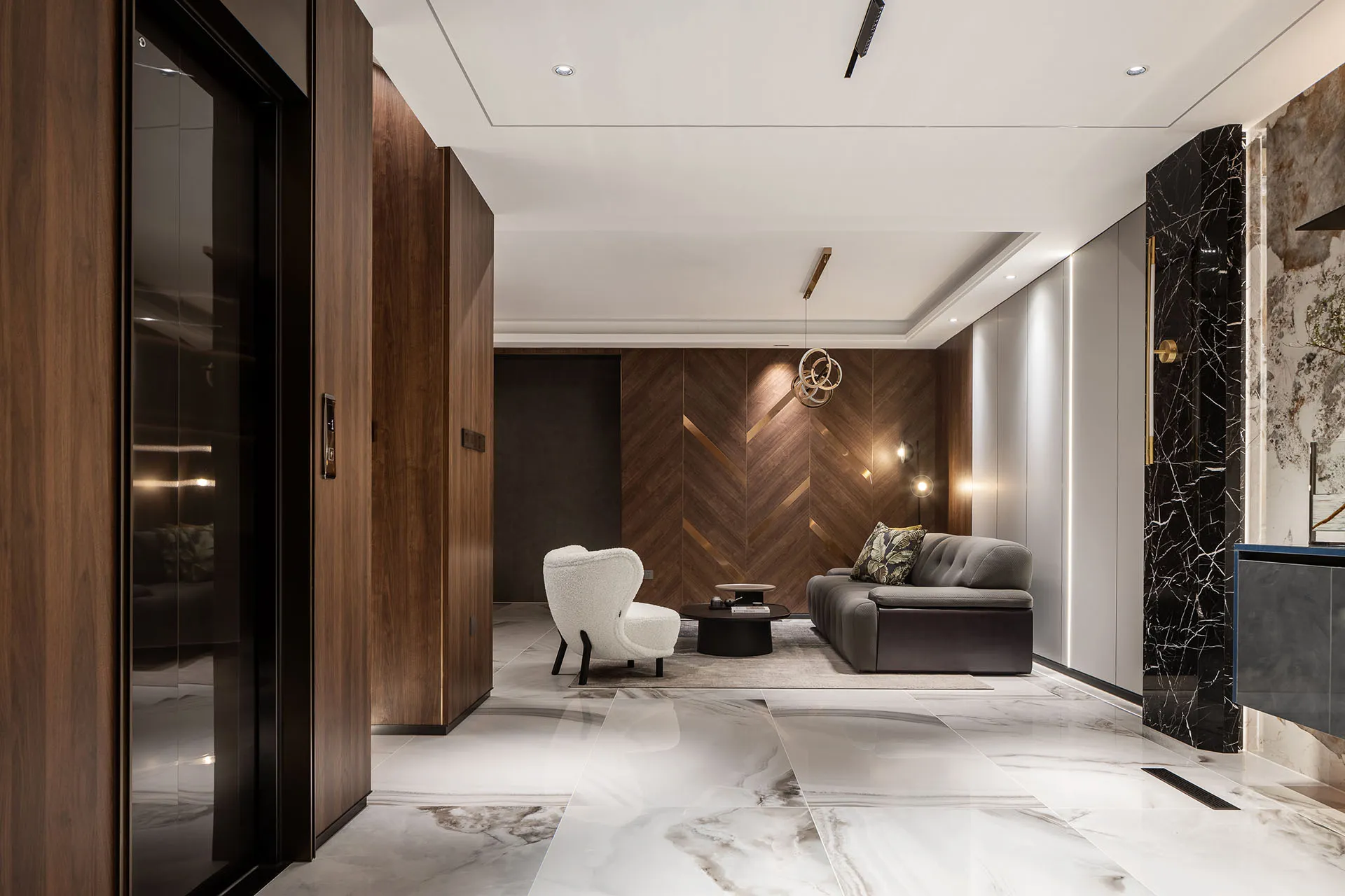 Plain Homeland Slider Three Item 6