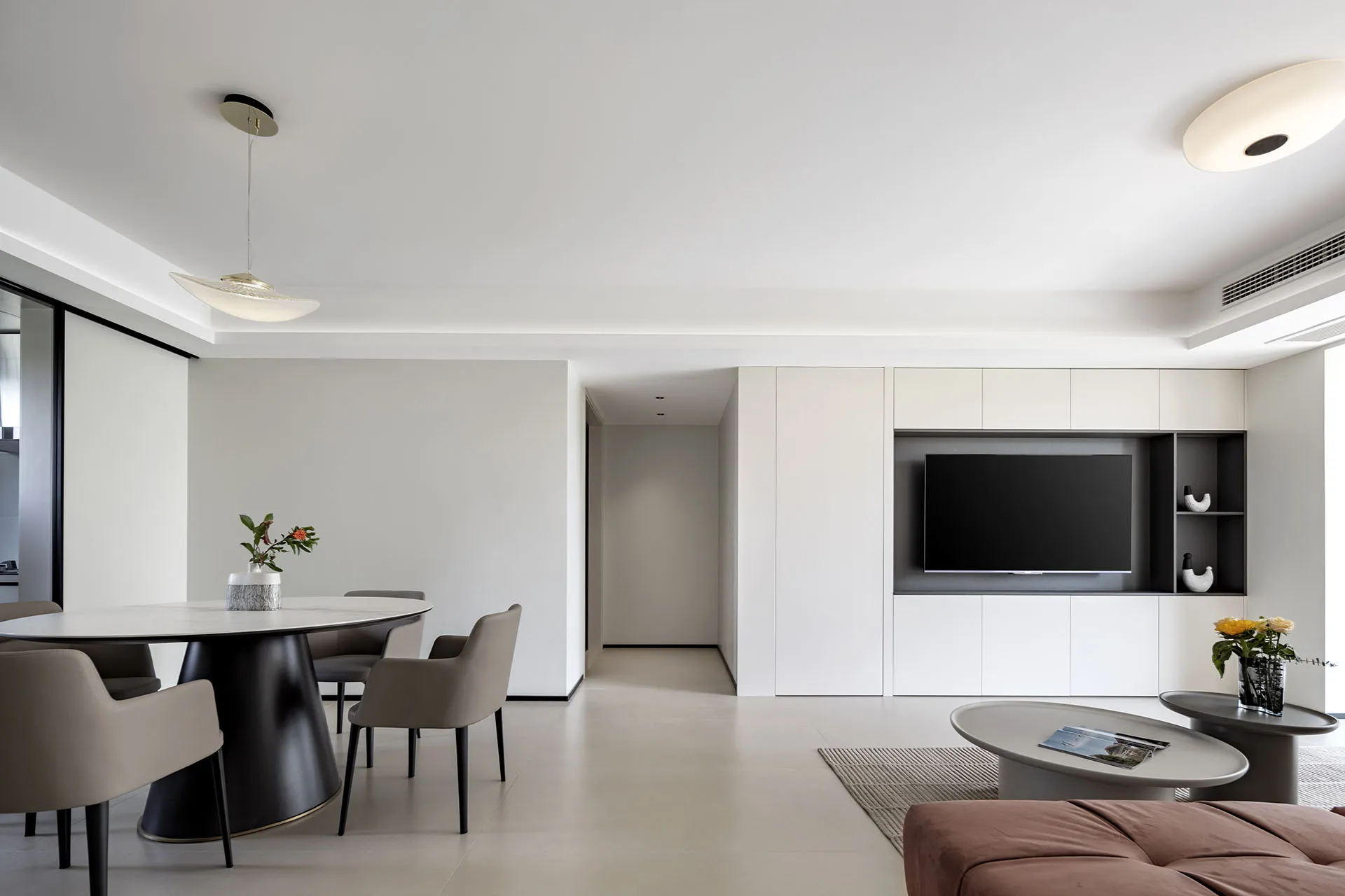 Plain Homeland Slider Three Item 3