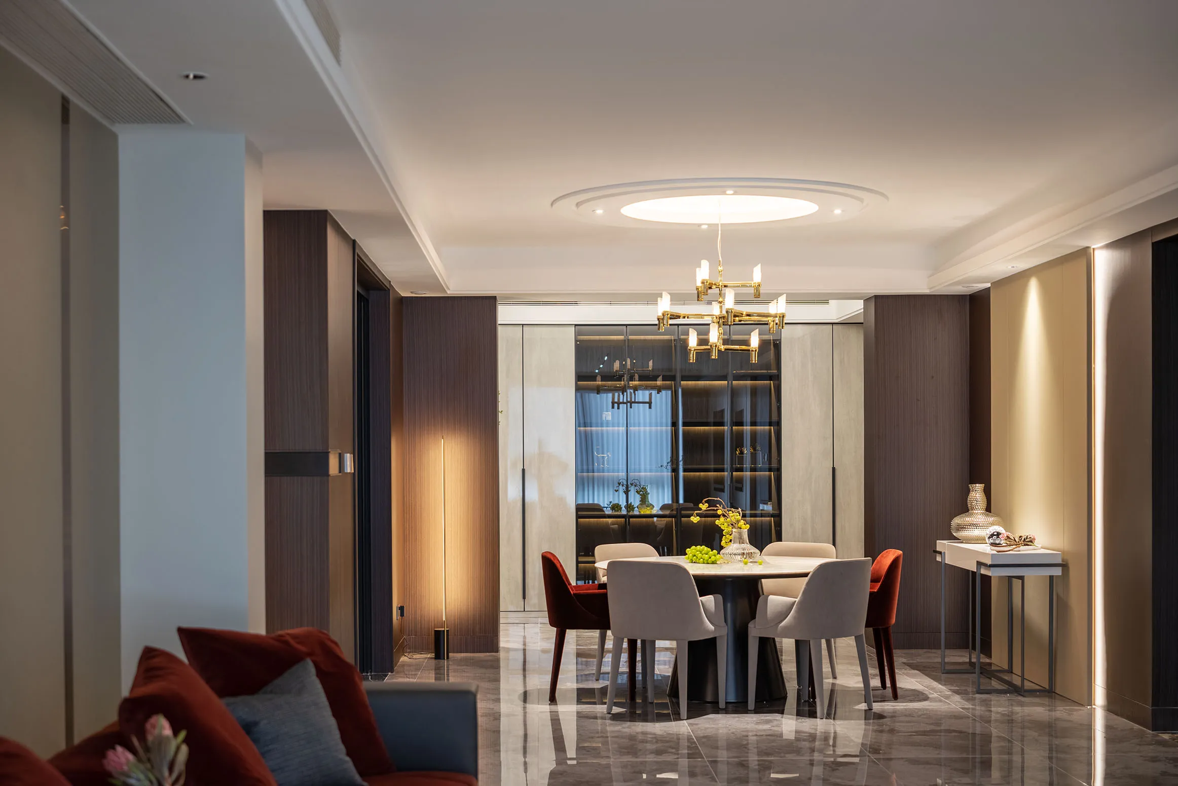 Plain Homeland Slider Three Item 12