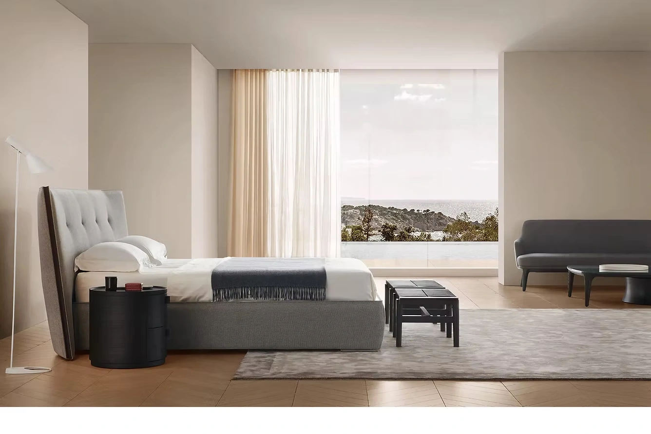 Plain Homeland Slider Three Item 2