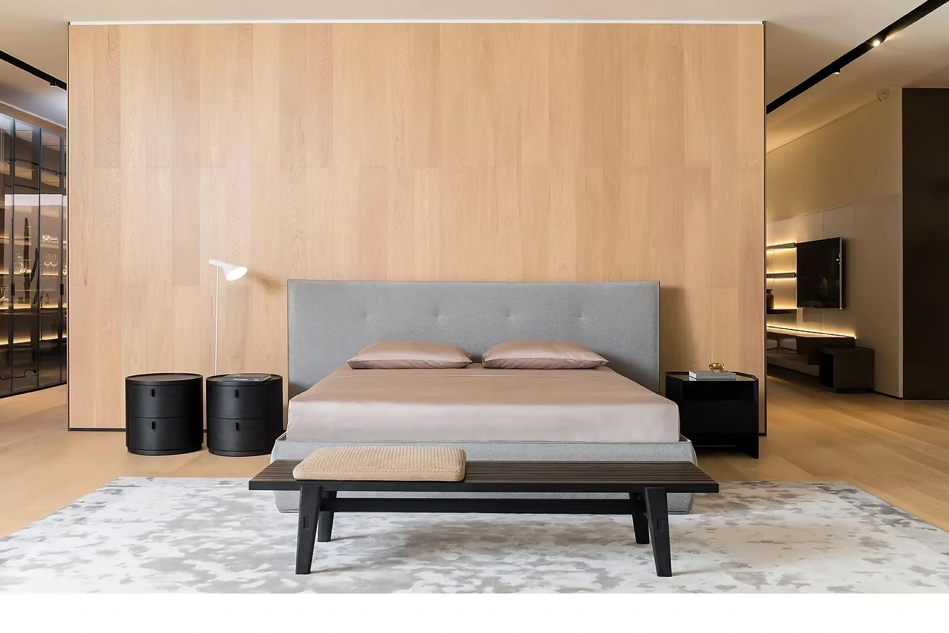 Plain Homeland Slider Three Item 5