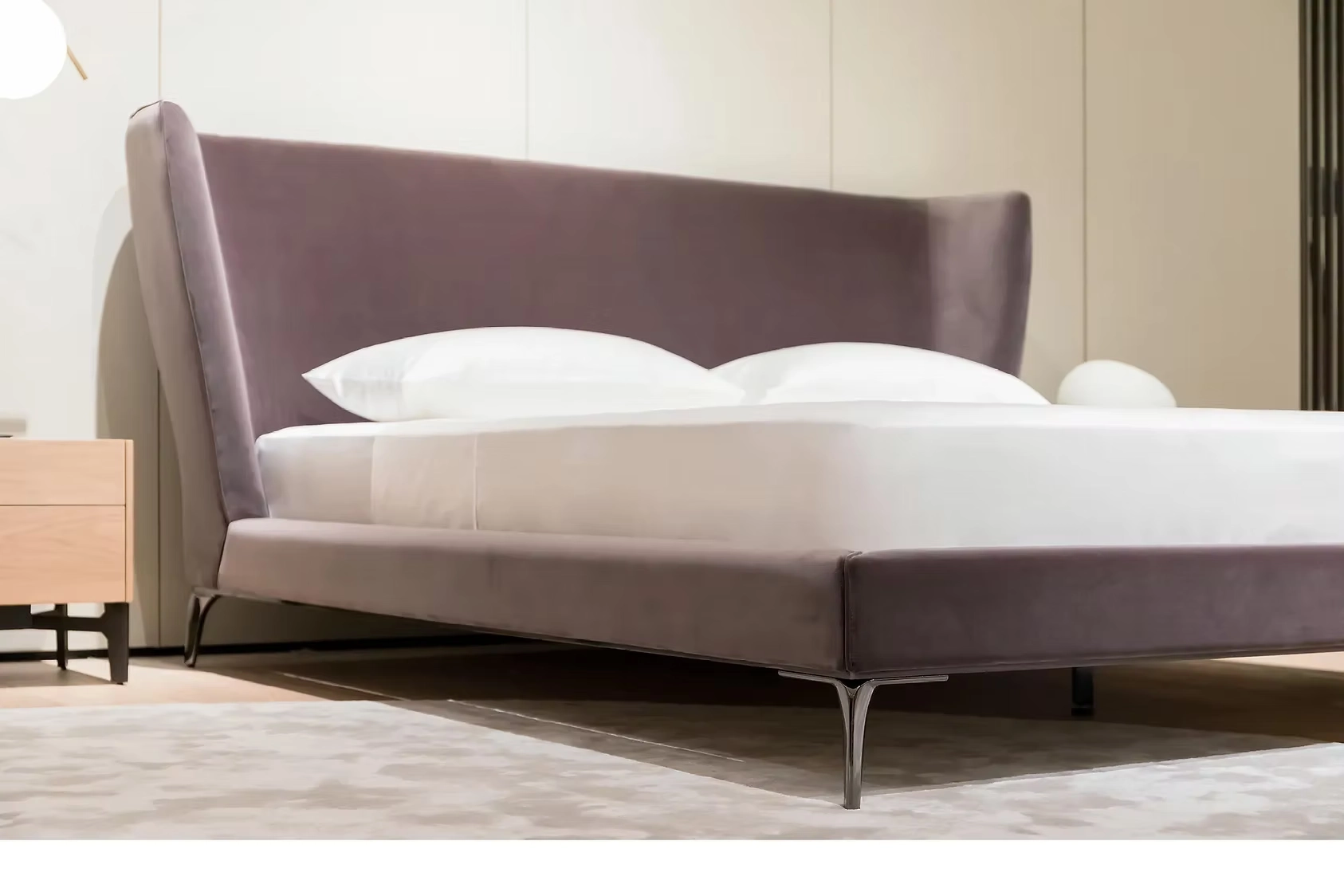 Plain Homeland Slider Three Item 4