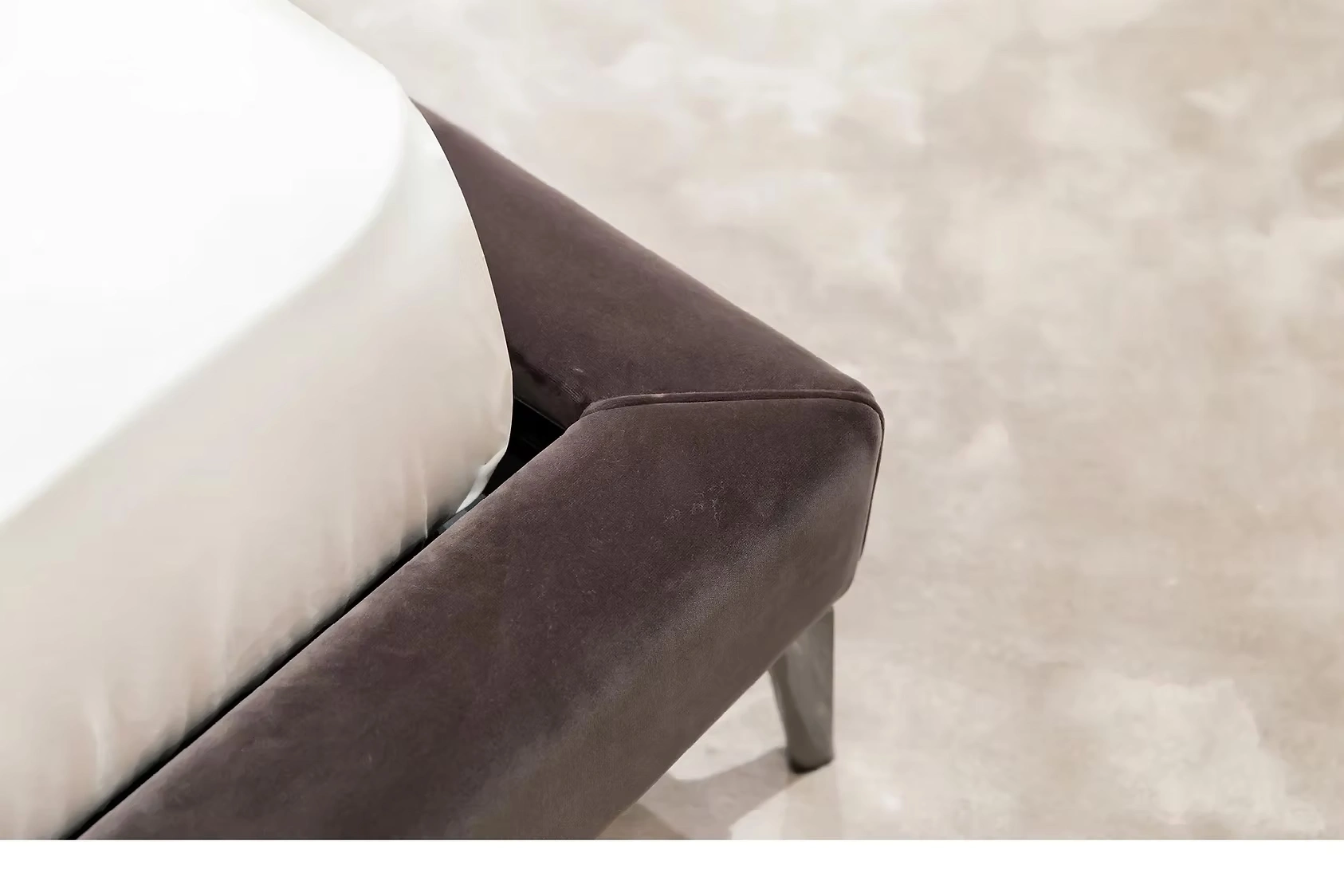 Plain Homeland Slider Three Item 6