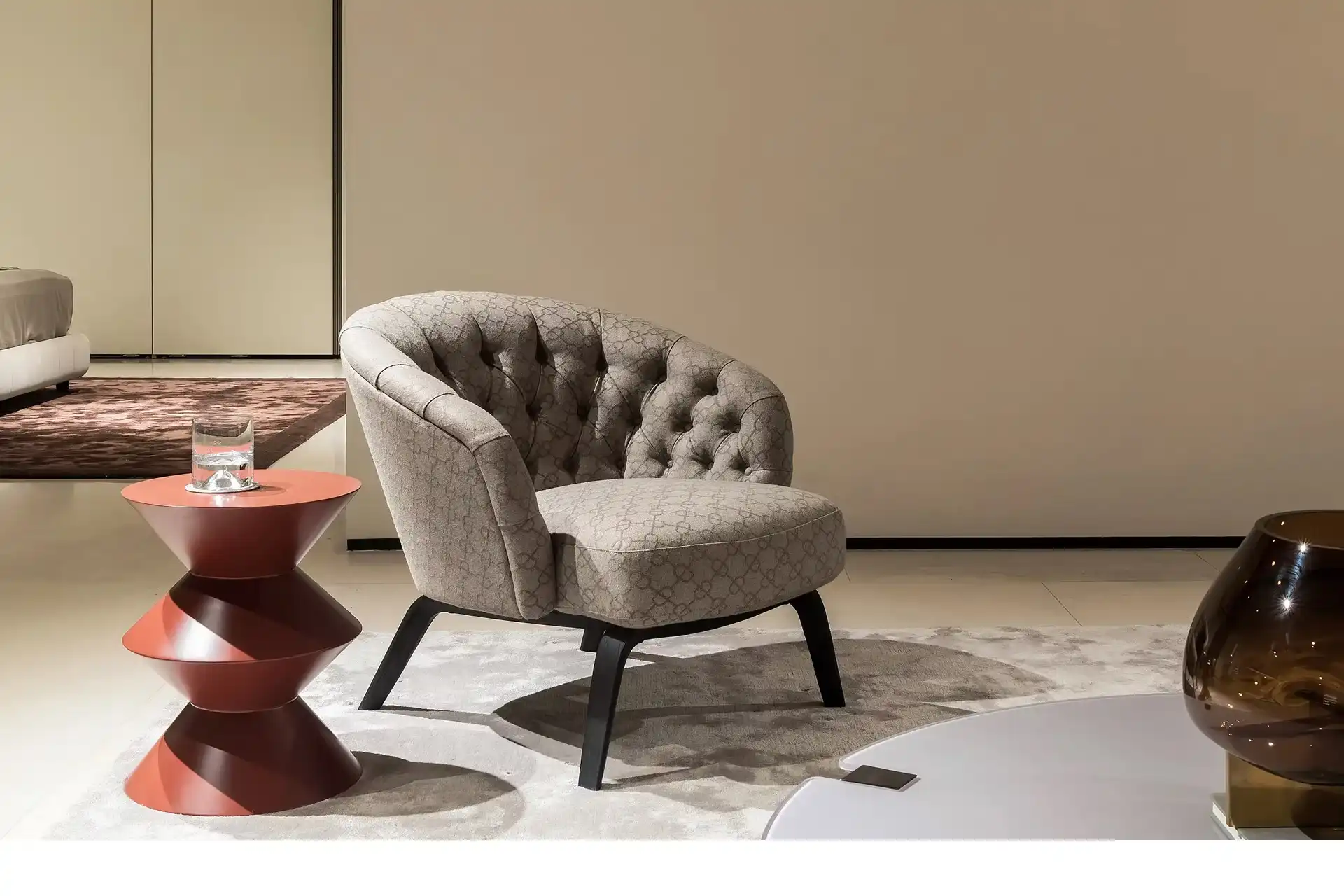 Plain Homeland Slider Three Item 2