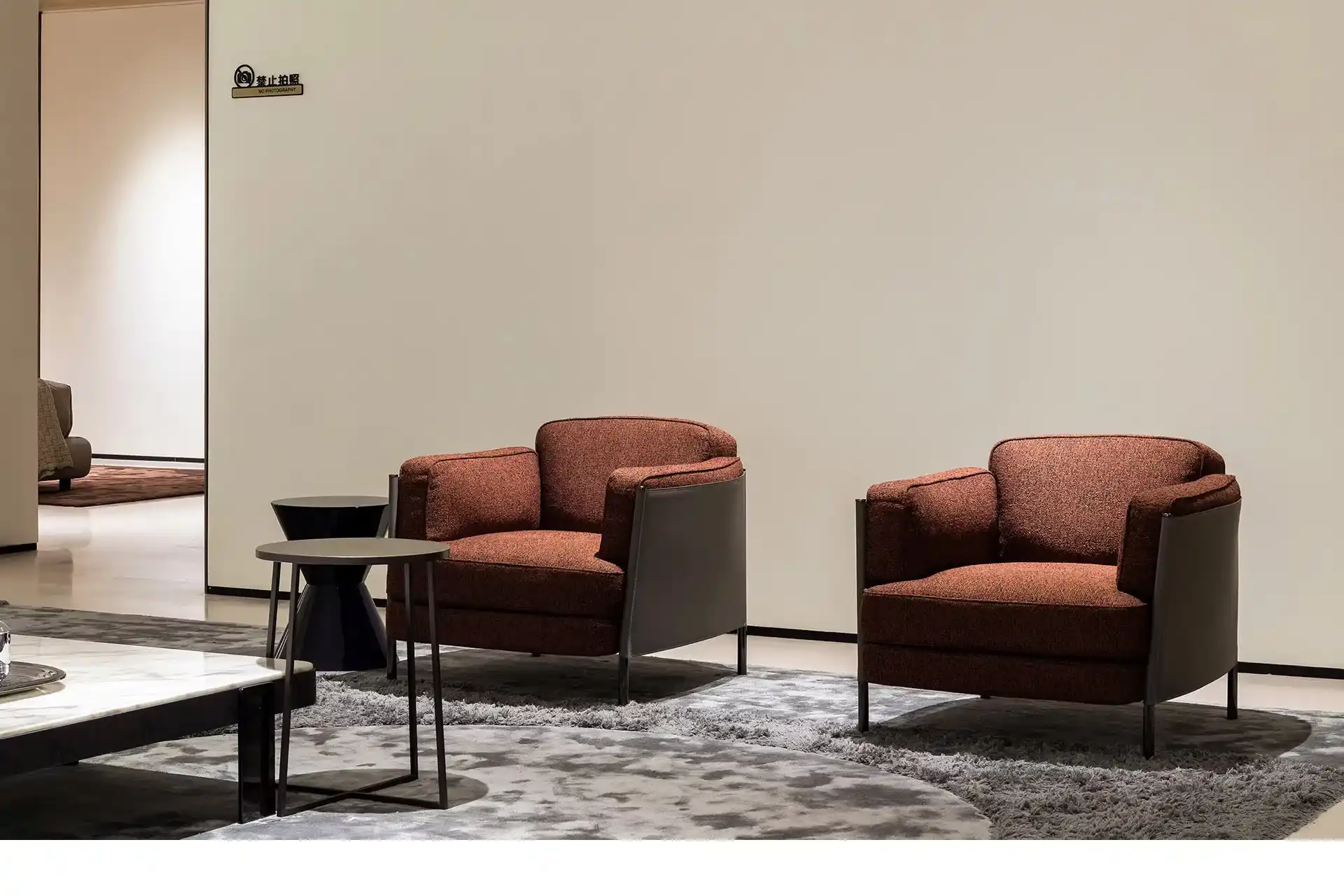 Sofa đơn phối da vải cao cấp – SHELLY