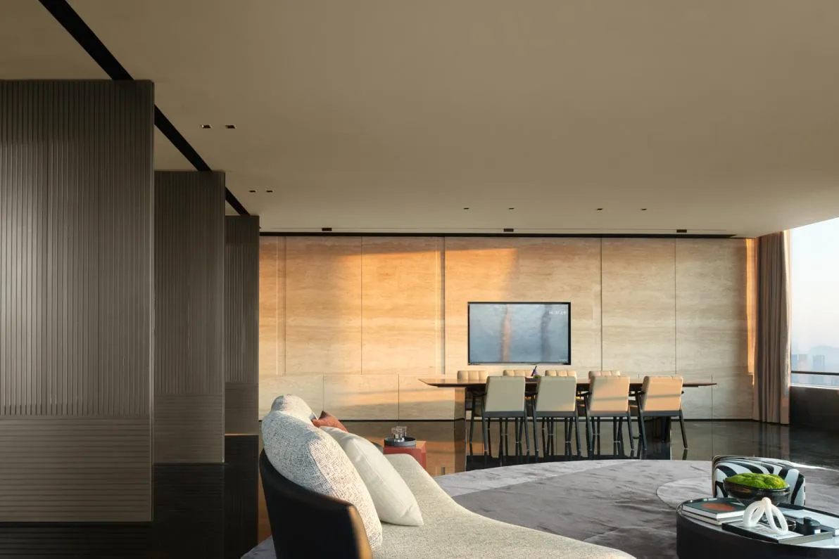 Plain Homeland Slider Three Item 12