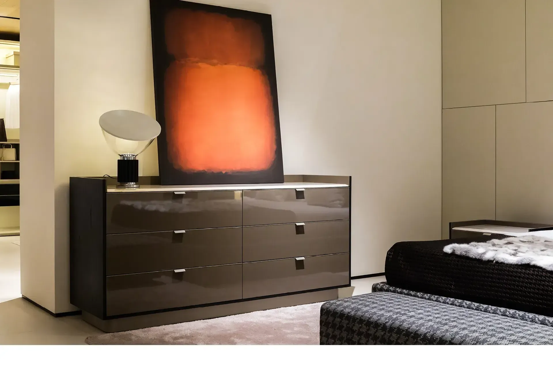 Plain Homeland Slider Three Item 1