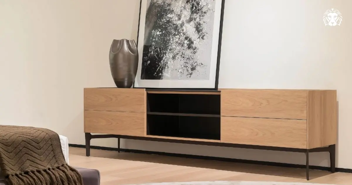 Kệ tivi hoặc kệ trang trí giúp hoàn thiện bố cục phòng ngủ