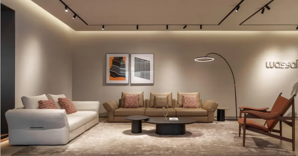 Không bố trí ghế sofa đối diện cửa chính
