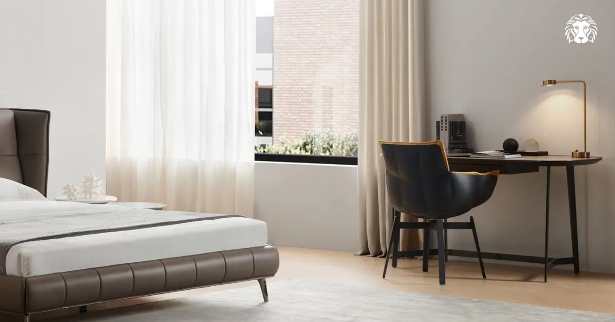 Rèm cửa giúp phòng ngủ hạn chế nắng gắt, giảm nhiệt và tiếng ồn từ bên ngoài