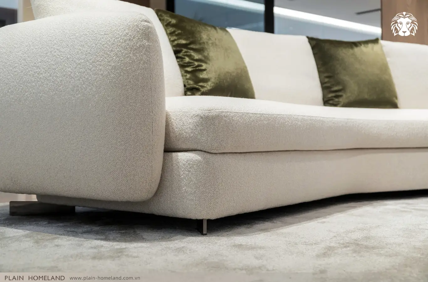 Sofa vải lại được nhiều người ưa chuộng và lựa chọn cho phòng khách