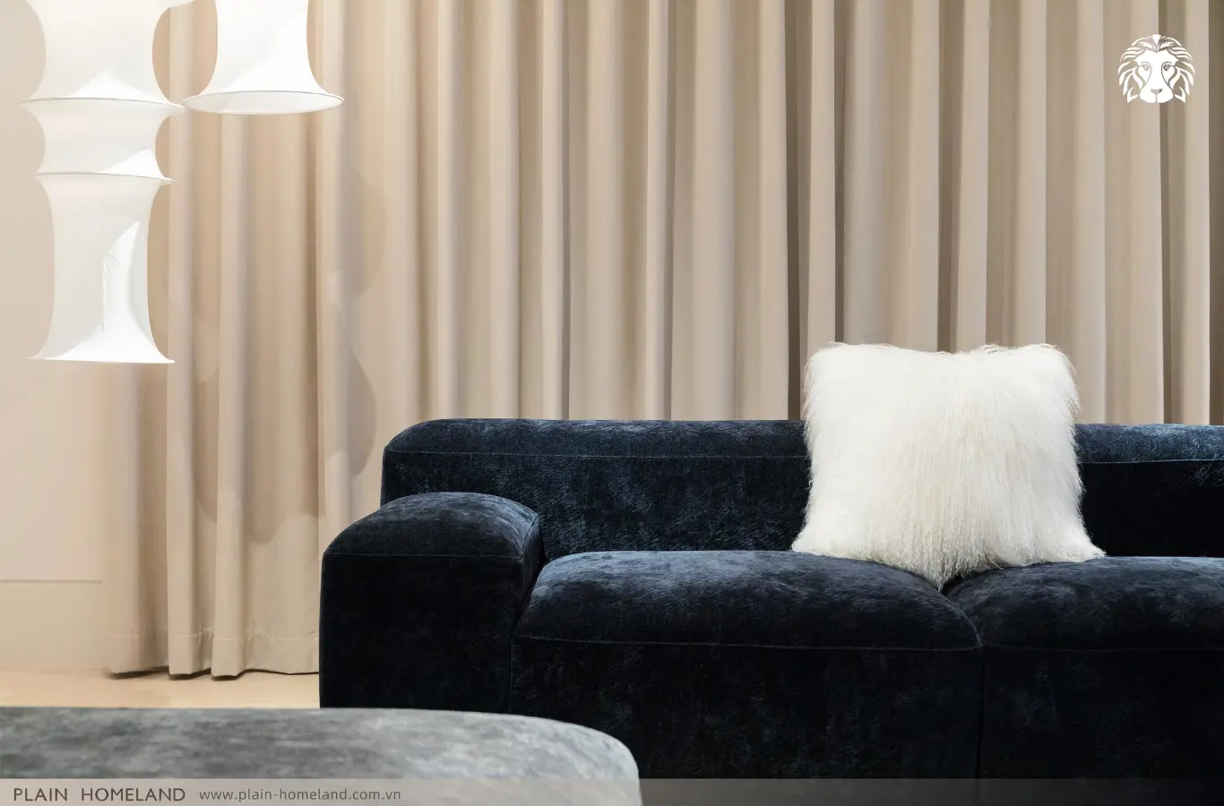 Sofa vải nhung mang vẻ đẹp sang trọng