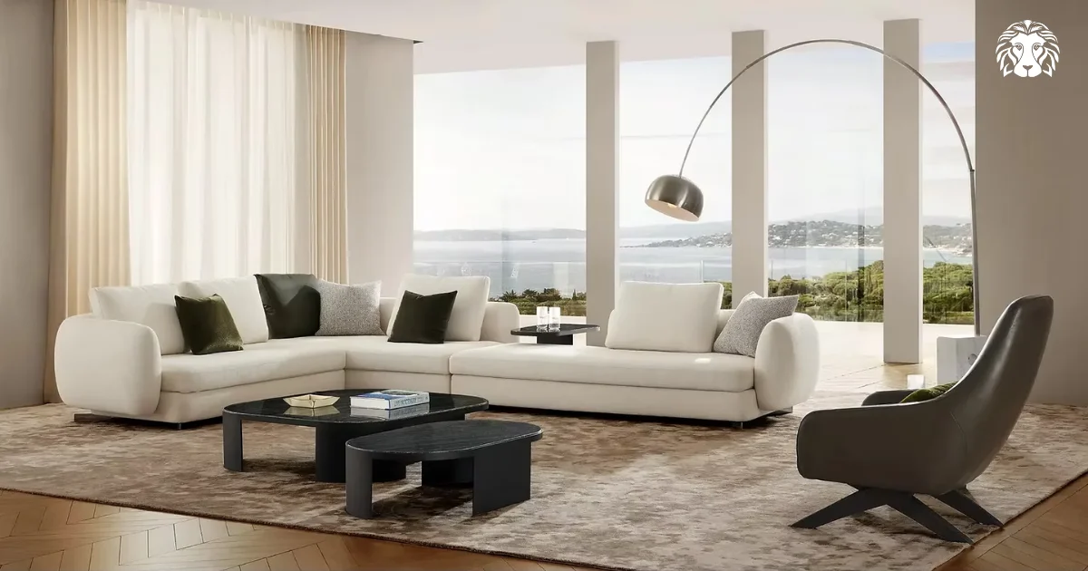 Sofa 4 chỗ ngồi tại Plain Homeland mang kích thước rộng rãi và cảm giác ngồi ái ái