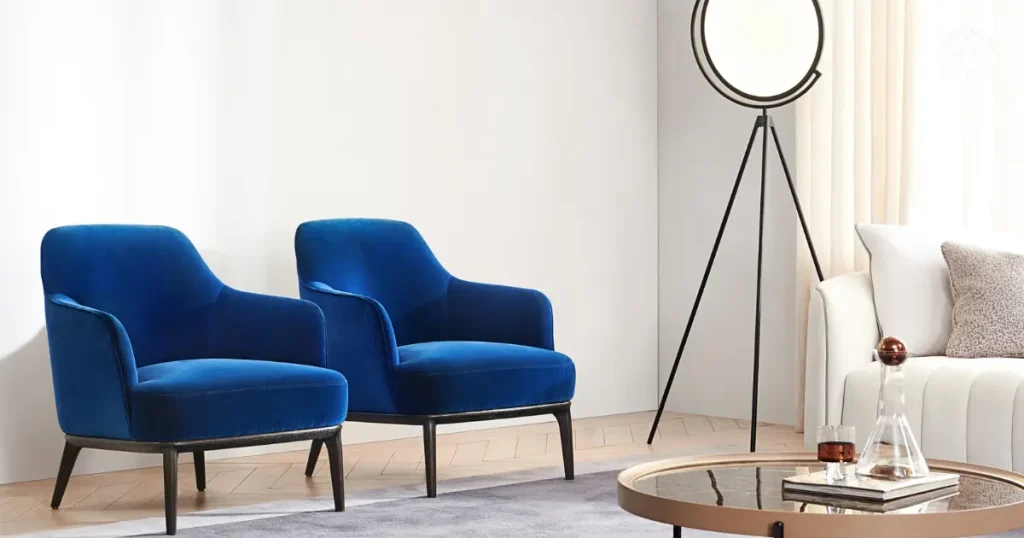 Sofa đơn màu xanh vừa tạo điểm nhấn tinh tế vừa mang lại sự thoải mái
