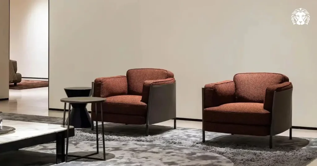 Chọn sofa đỏ phù hợp tông màu, kích thước và chất lượng để đảm bảo hài hòa không gian
