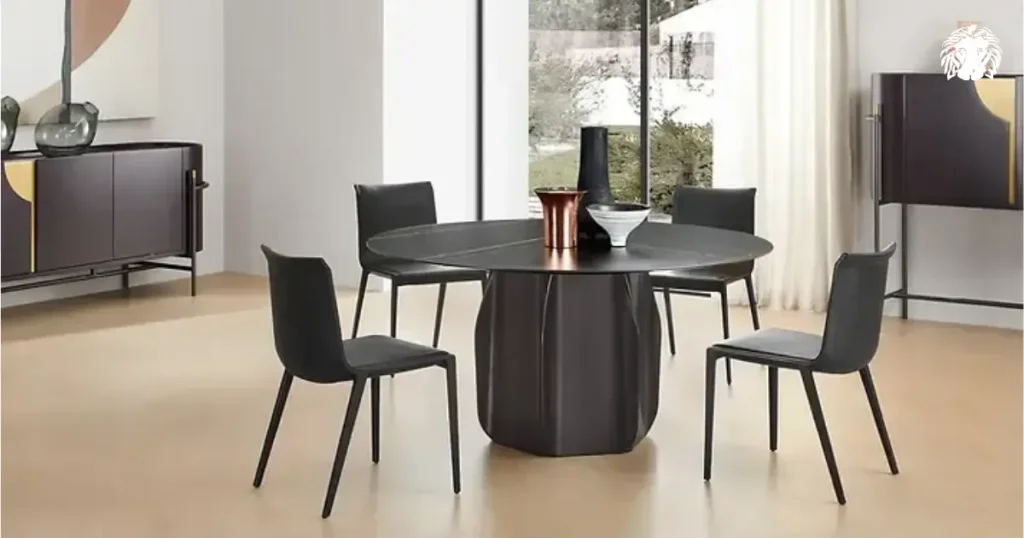 Bàn ăn hình tròn 4 ghế nhỏ gọn, dễ bố trí và giúp căn hộ hoặc góc ăn gia đình giữ được cảm giác ấm cúng, thông thoáng