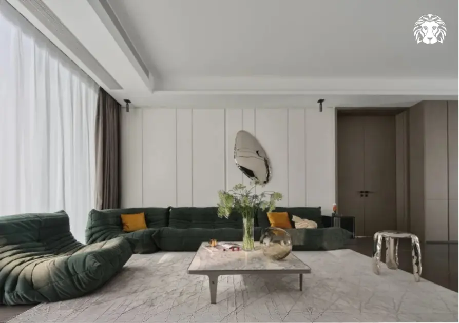 Sự tương phản hài hòa giữa chất liệu bàn và sofa kiến tạo chiều sâu cho căn phòng.