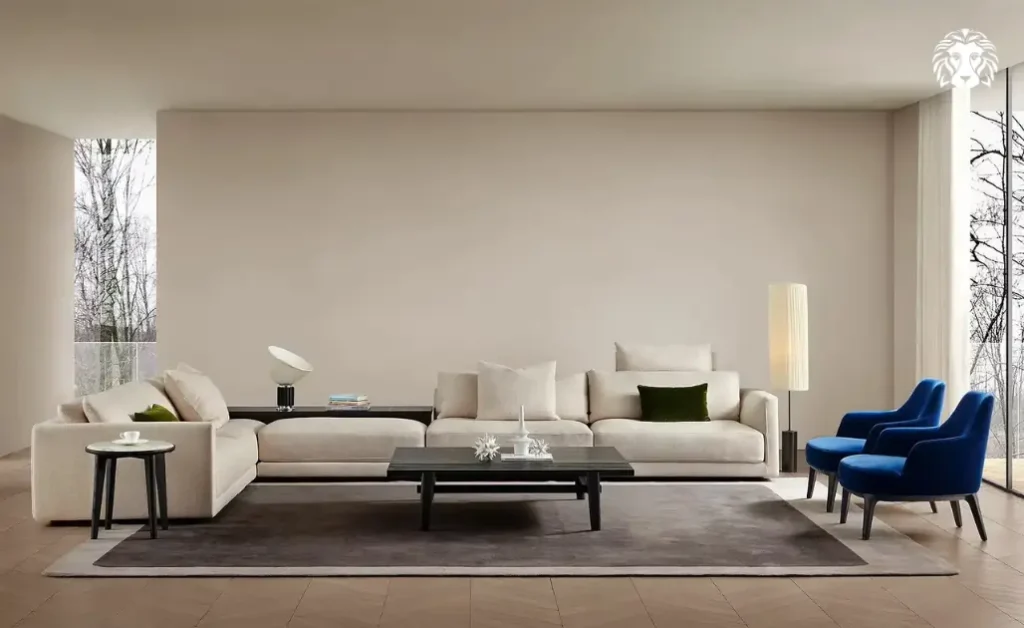 Kê sofa sát tường kết hợp chừa khoảng hở 5 - 10 cm giúp không khí lưu thông, hạn chế ẩm mốc và giải phóng diện tích sinh hoạt trung tâm.