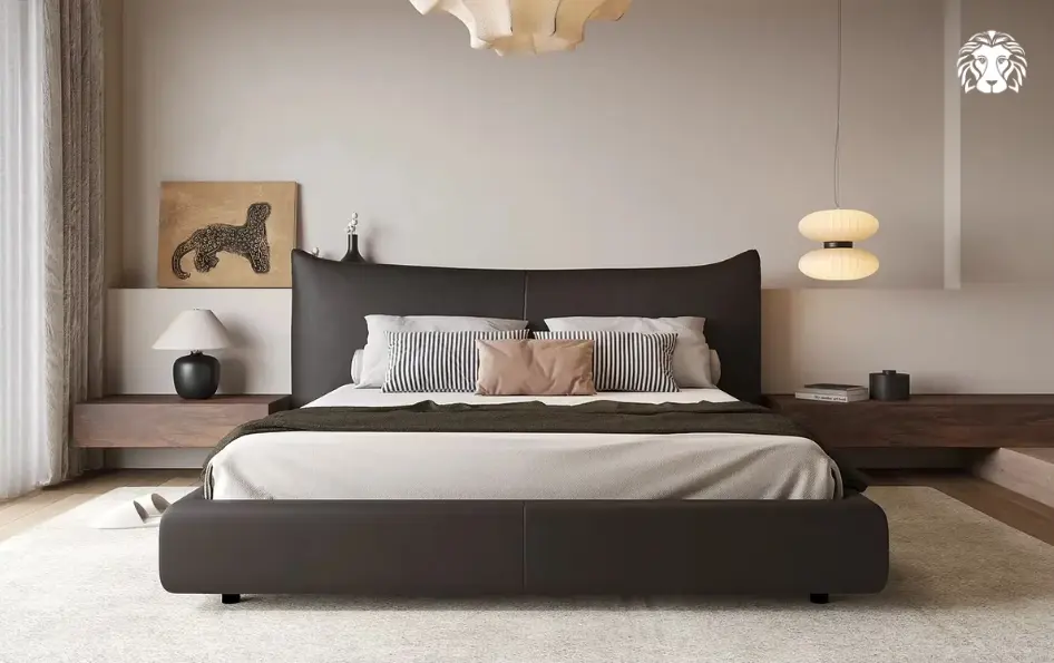 Dùng khăn mềm vệ sinh định kỳ và giữ phòng ngủ luôn khô thoáng giúp duy trì vẻ đẹp cũng như độ bền cho giường gỗ công nghiệp.