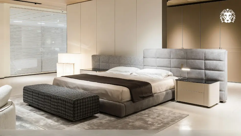 Khoảng chiều cao từ 50 - 65 cm giúp giường đôi lớn phơi bày vẻ bề thế, sang trọng cho không gian phòng ngủ master.